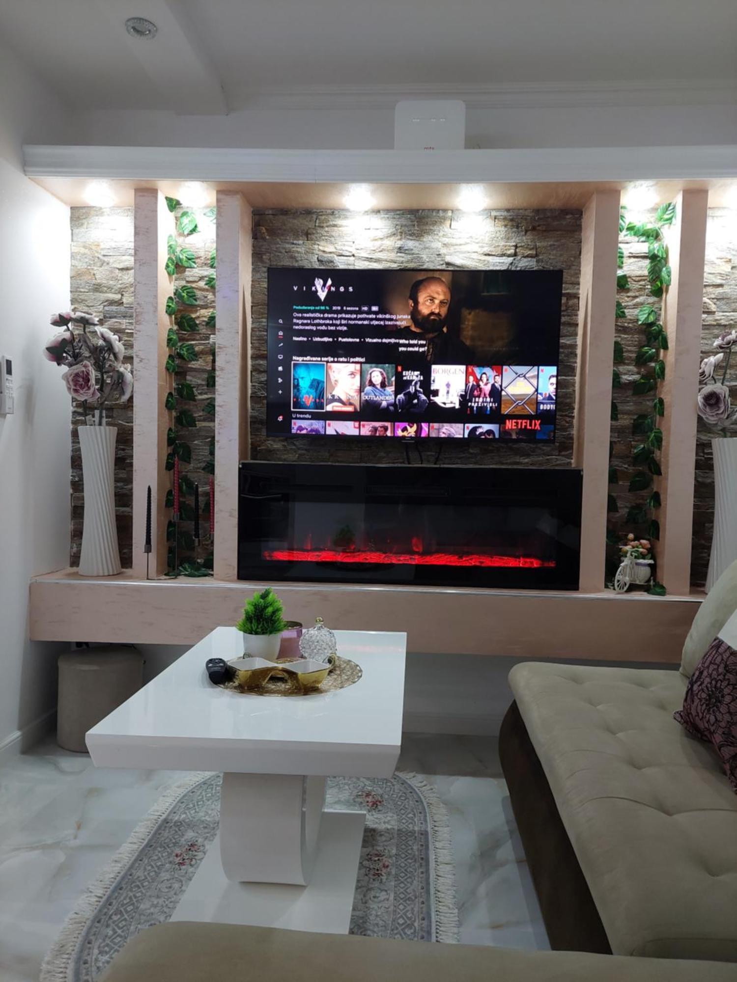 Apartman Star Lux Kula Bagian luar foto